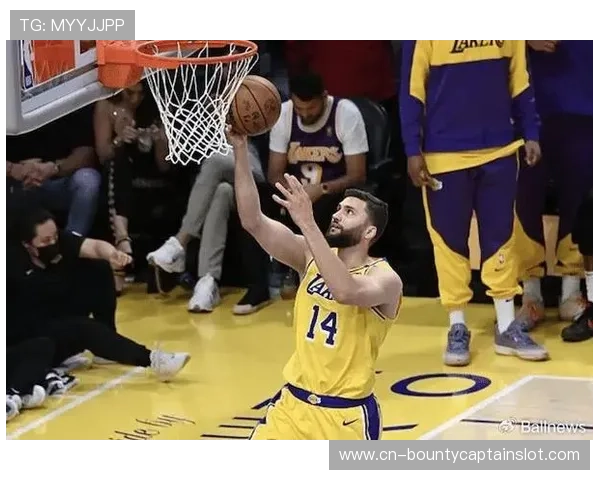 马克西克莱伯加盟湖人后伤病不断右脚手术影响状态成最大隐忧